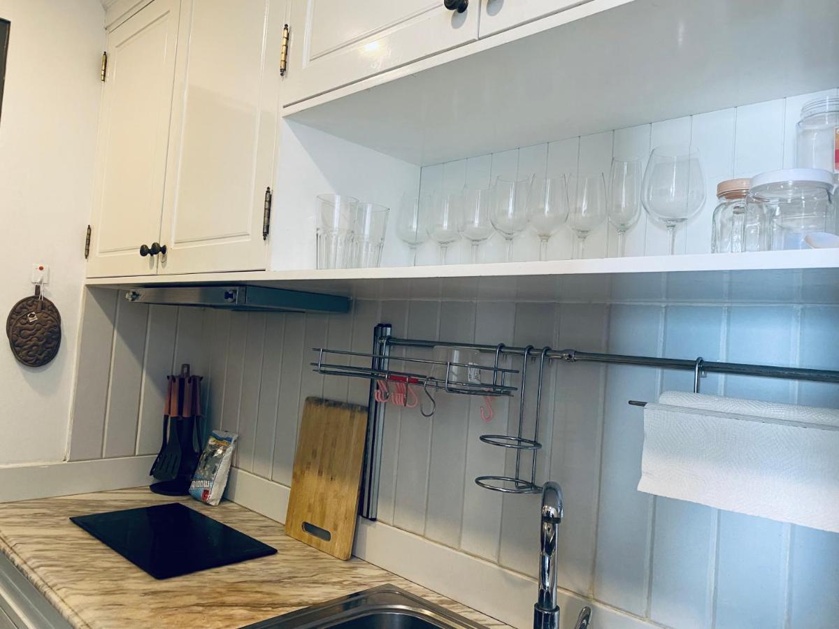 Airy & Beauty 2br - Masteri Thao Dien - Free Pool & Gym, Netflix Appartement